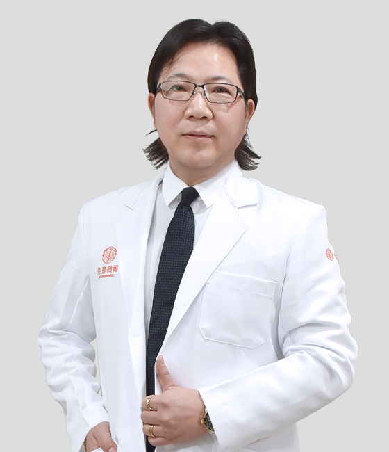 集團醫療長 鄭紹評醫師